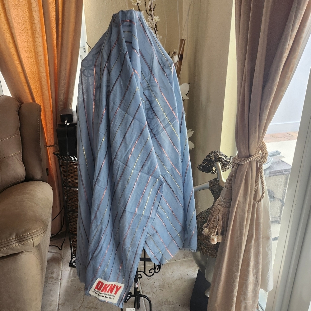 DKNY scarf NEW